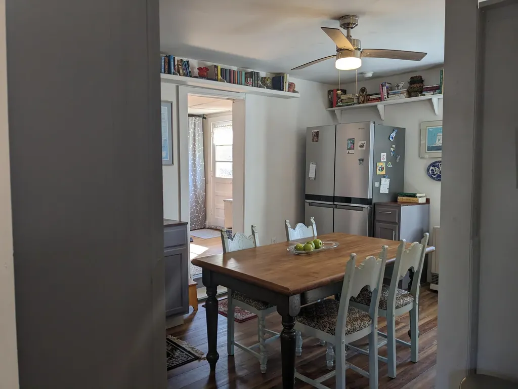 6 Lisle Street Rockland ME 04841
