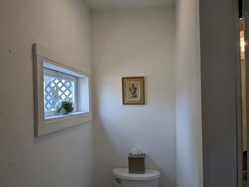 6 Lisle Street Rockland ME 04841