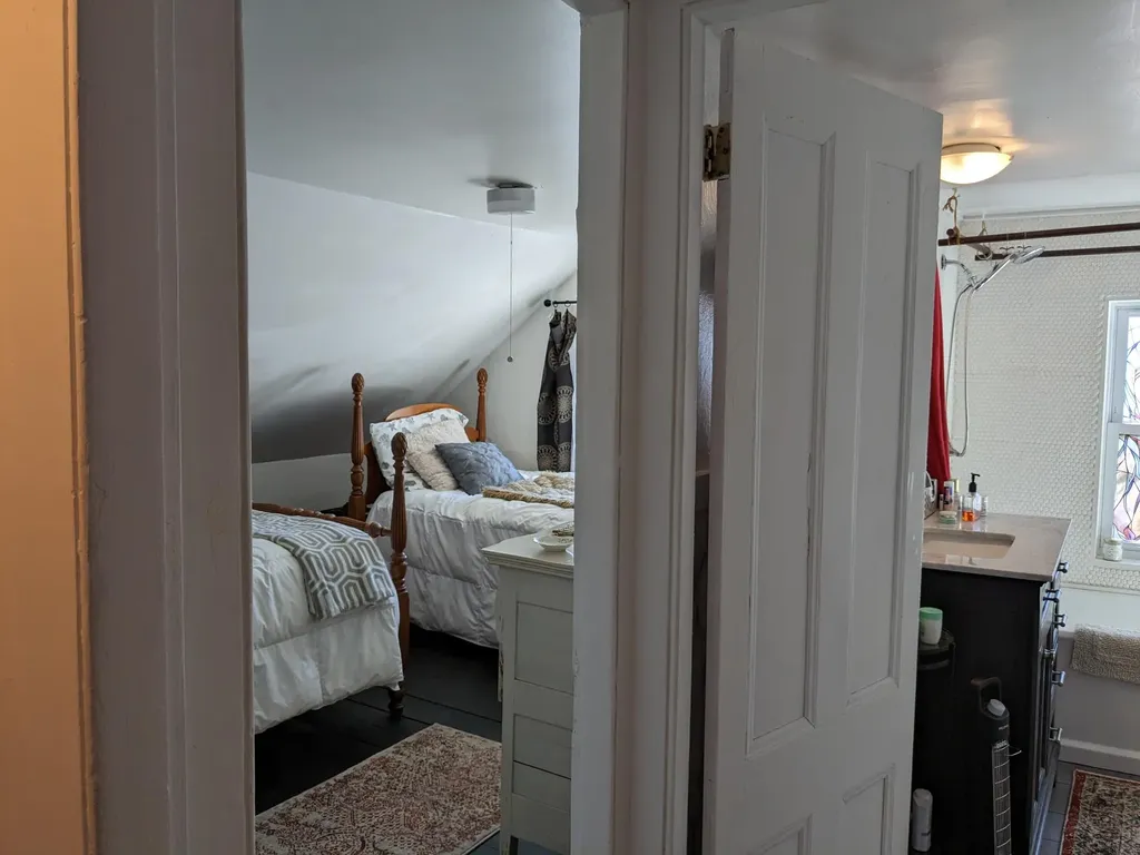6 Lisle Street Rockland ME 04841