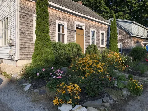 6 Lisle Street Rockland ME 04841