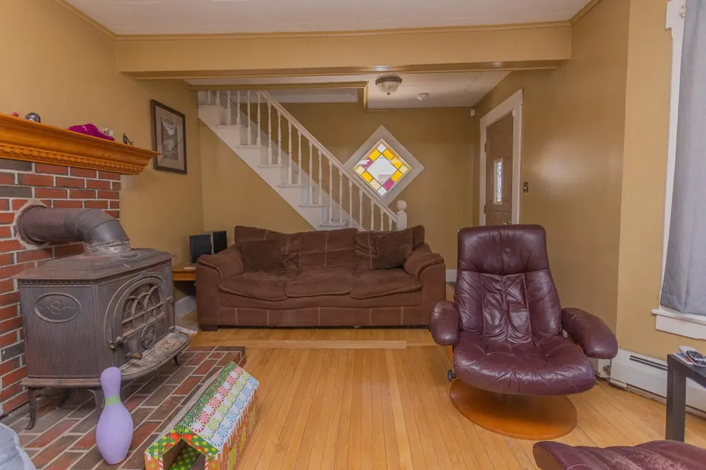 145 Greenwood Avenue Farmington ME 04938