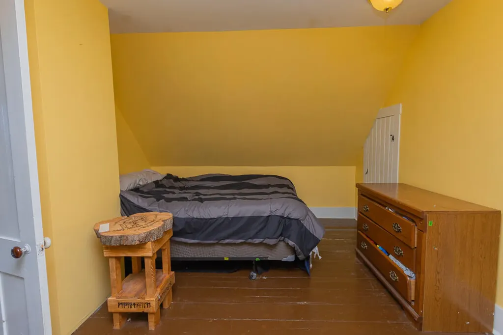 145 Greenwood Avenue Farmington ME 04938