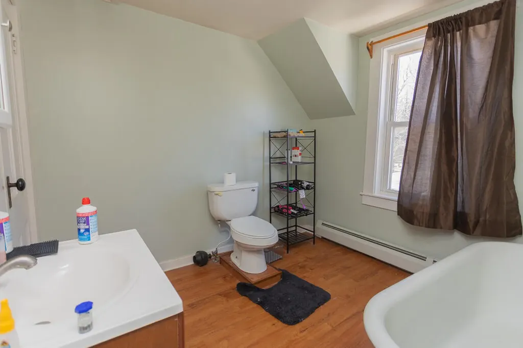 145 Greenwood Avenue Farmington ME 04938