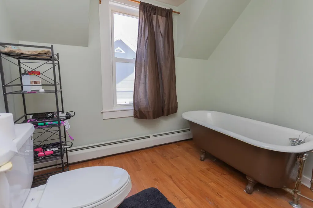 145 Greenwood Avenue Farmington ME 04938