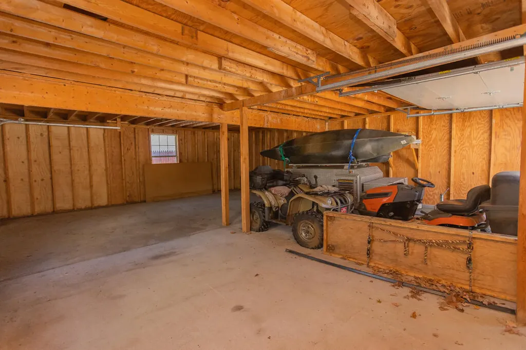 145 Greenwood Avenue Farmington ME 04938