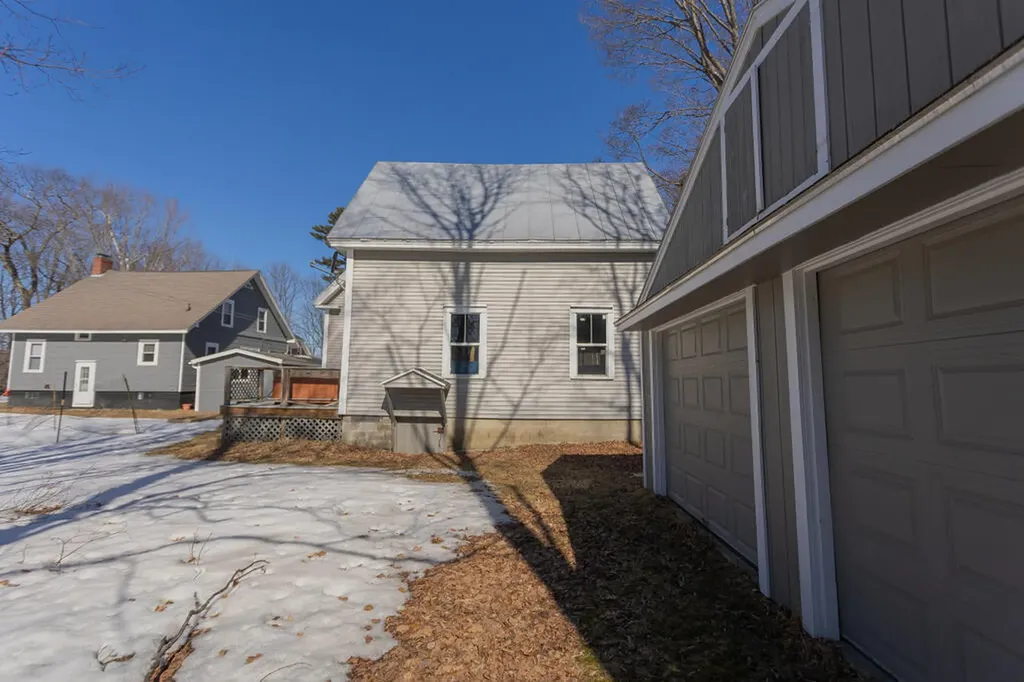 145 Greenwood Avenue Farmington ME 04938