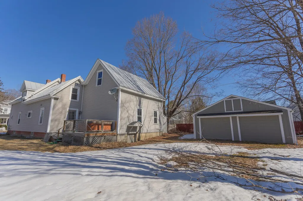 145 Greenwood Avenue Farmington ME 04938