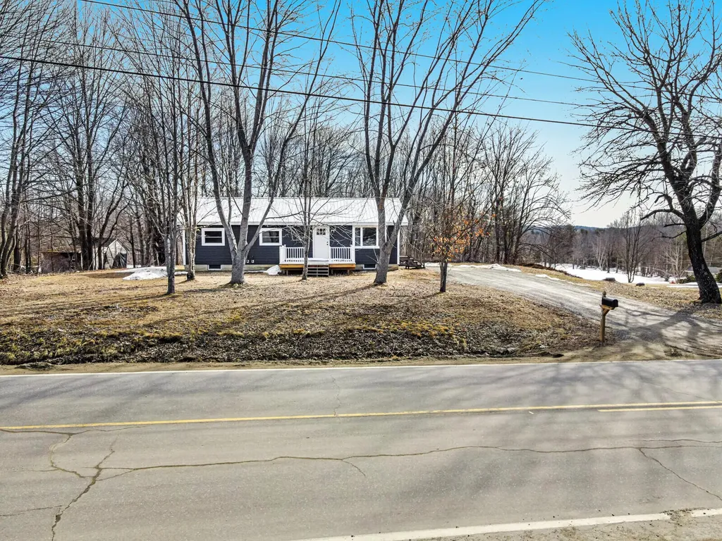 644 Manchester Road Belgrade ME 04917