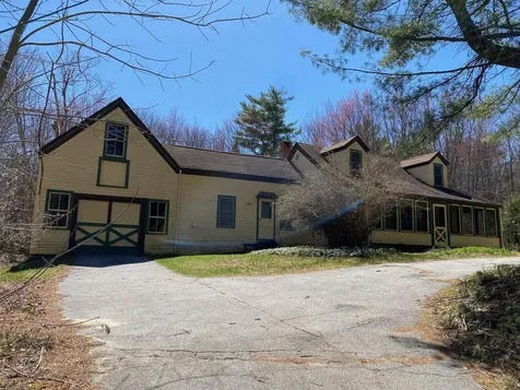 270 Richville Road Standish ME 04084