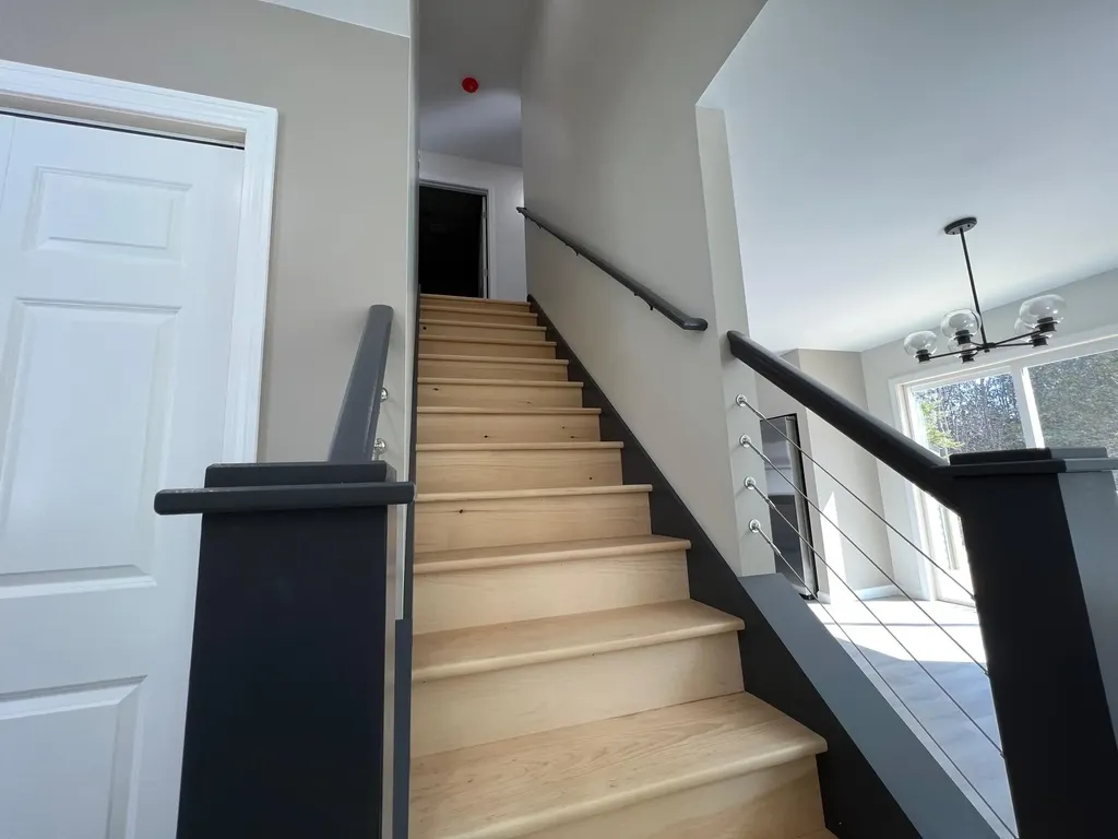 7 Holly Lane Cornville ME 04976