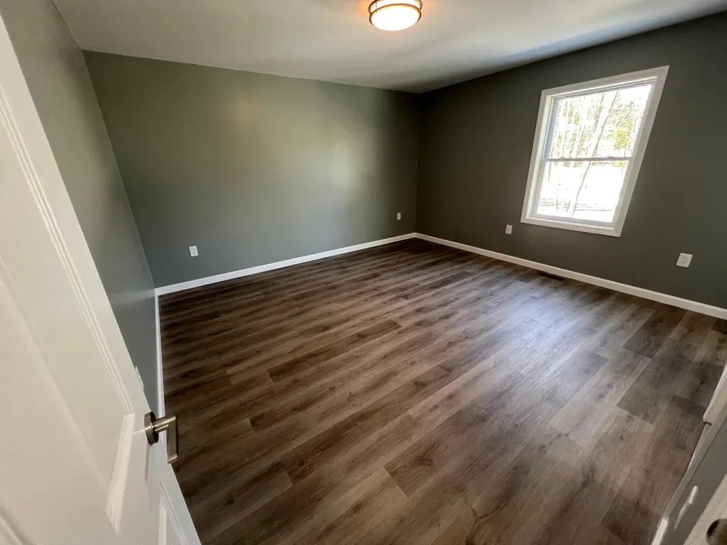 7 Holly Lane Cornville ME 04976