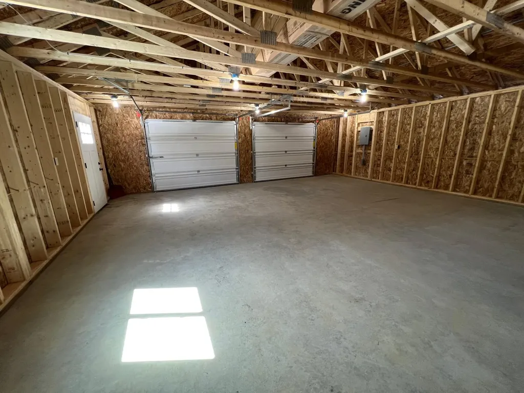 7 Holly Lane Cornville ME 04976