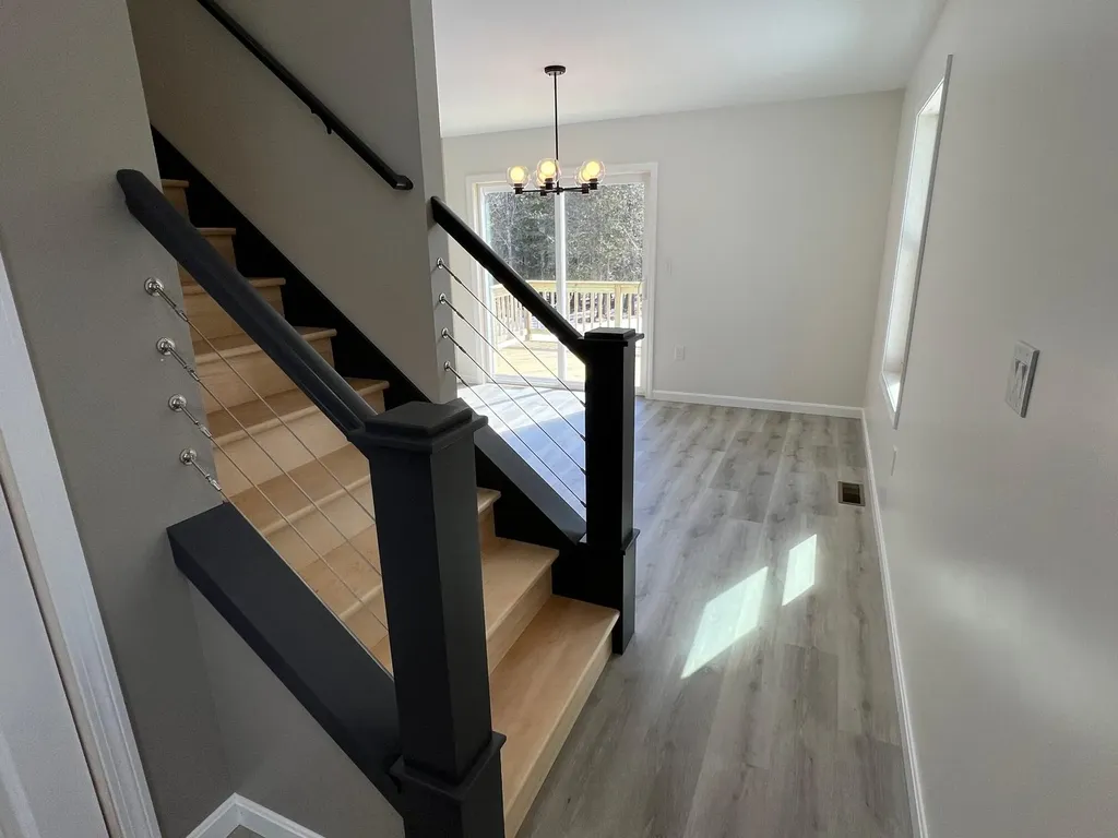 7 Holly Lane Cornville ME 04976
