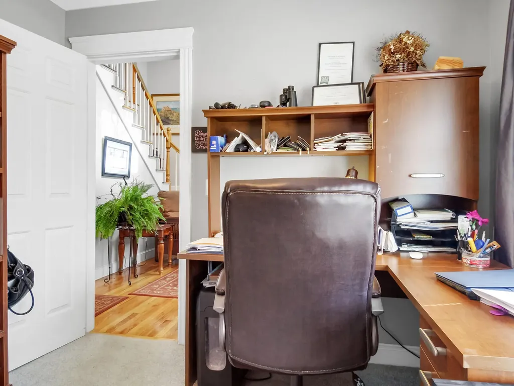 10 Twin Pond Road Topsham ME 04086