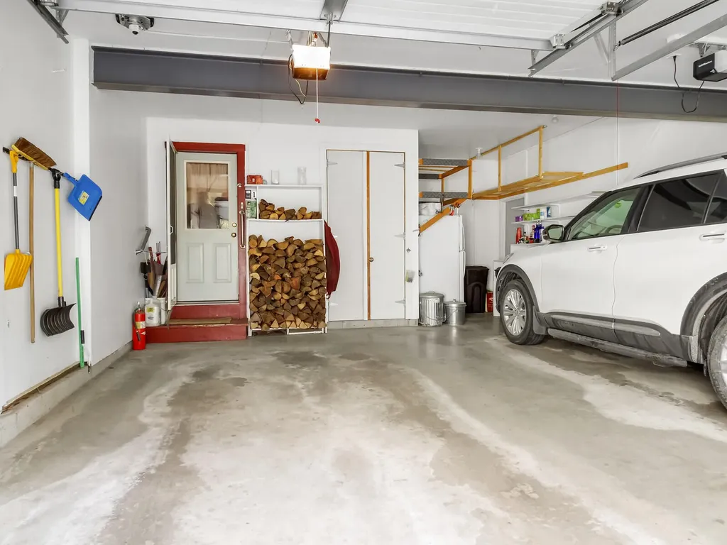 10 Twin Pond Road Topsham ME 04086