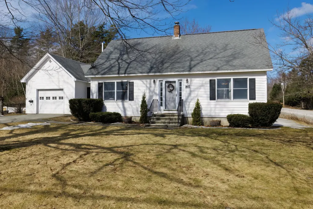 74 Union Street Ellsworth ME 04605