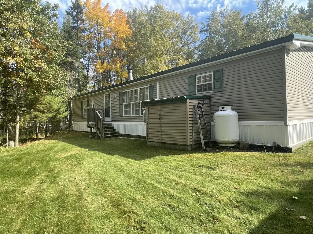 49 Rooks Road Eddington ME 04428