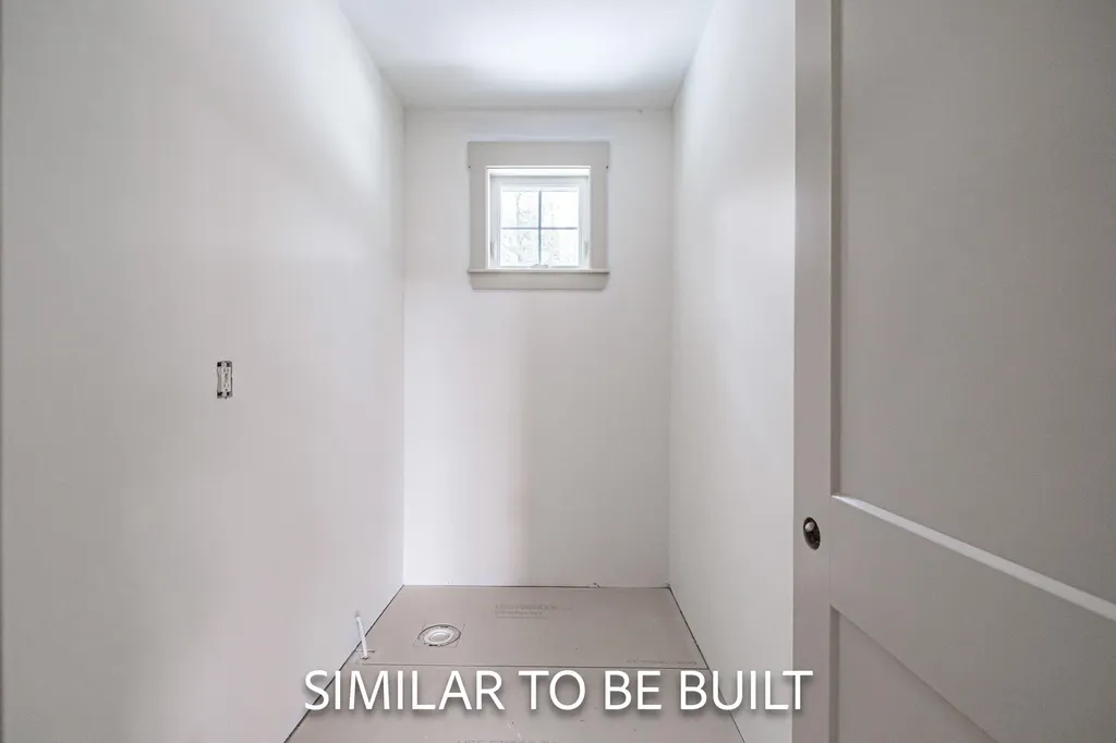 5 Tourmaline Way Newry ME 04261