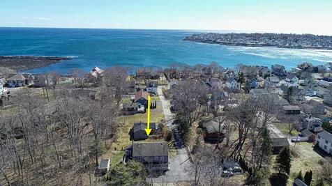 13 Norwood Avenue York ME 03909