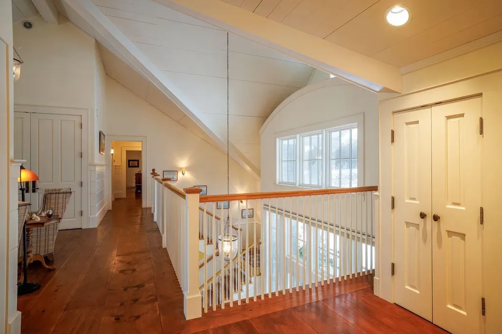 425A Seawall Road Southwest Harbor ME 04679