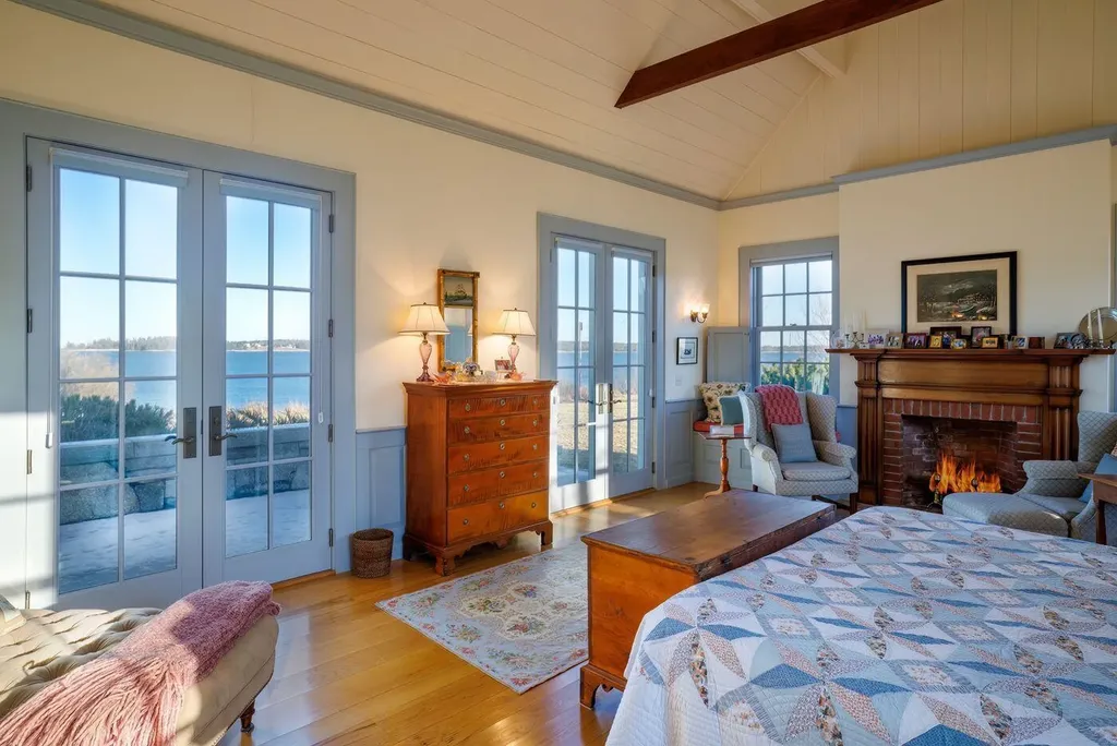 425A Seawall Road Southwest Harbor ME 04679