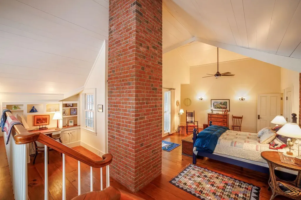 425A Seawall Road Southwest Harbor ME 04679