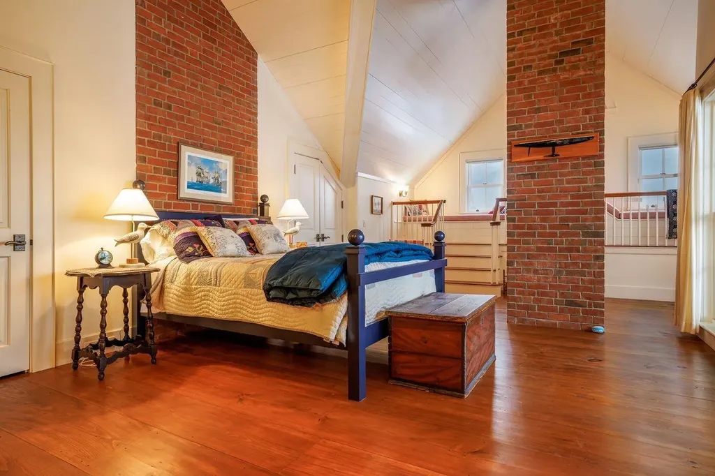 425A Seawall Road Southwest Harbor ME 04679