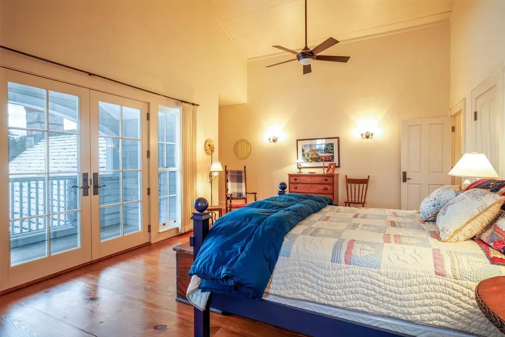 425A Seawall Road Southwest Harbor ME 04679