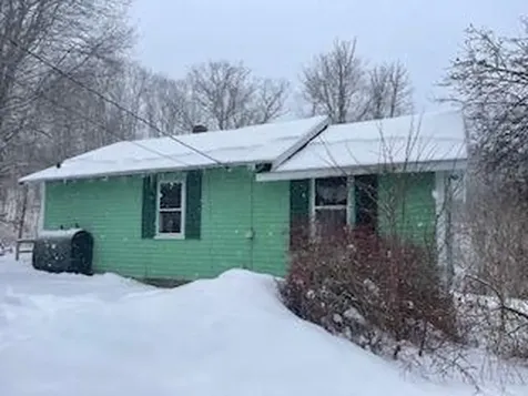 21 Giles Road Boothbay ME 04537