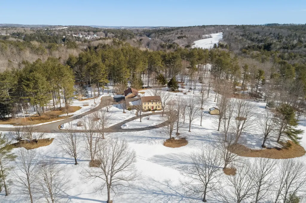 62 Still Ridge Gray ME 04039