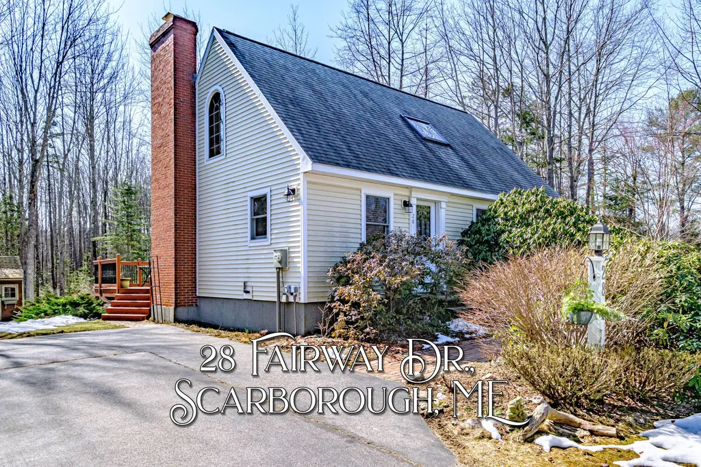 28 Fairway Drive Scarborough ME 04074