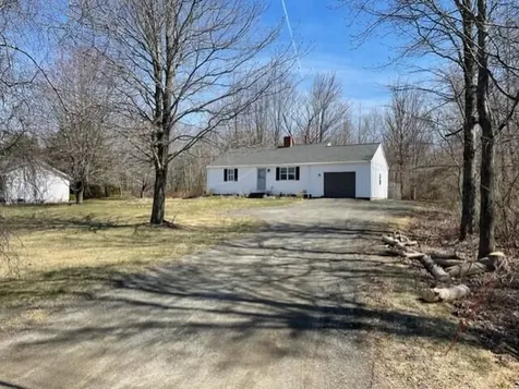 17 Lake View Terrace Rockland ME 04841