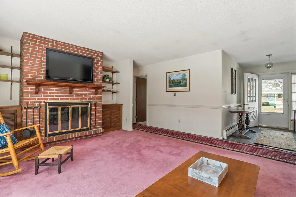 89 Hennessey Avenue Brunswick ME 04011