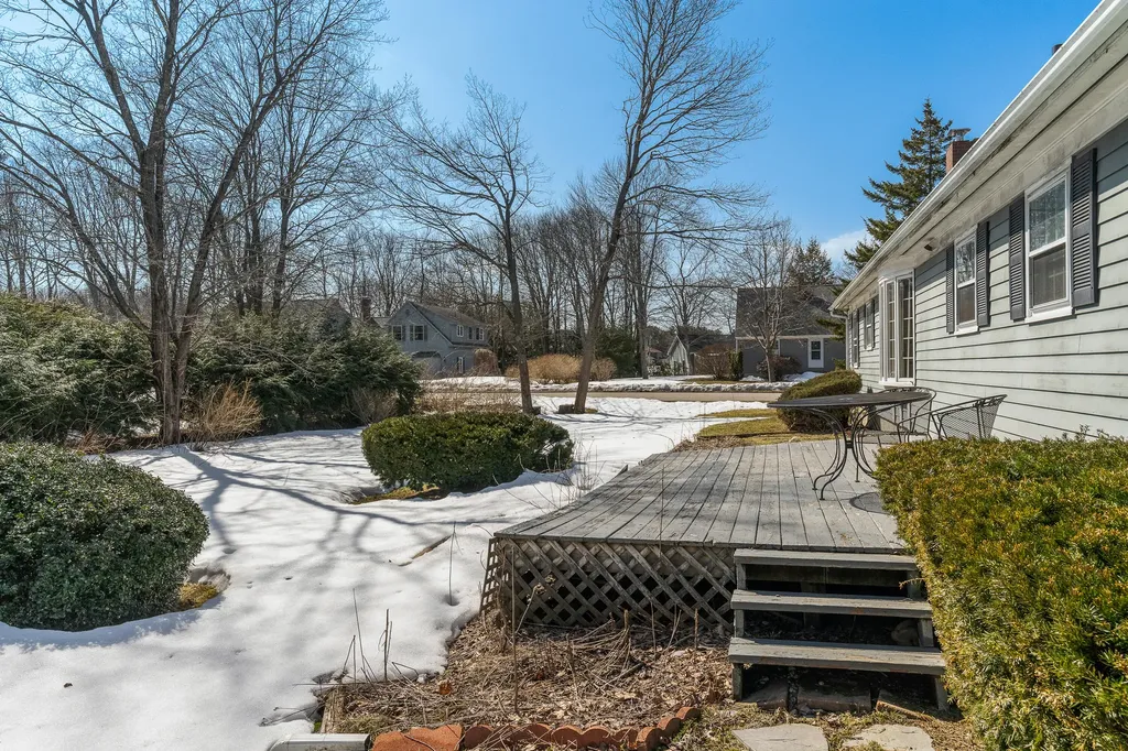 89 Hennessey Avenue Brunswick ME 04011