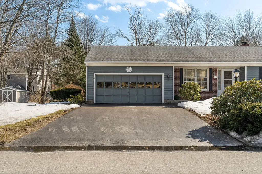 89 Hennessey Avenue Brunswick ME 04011