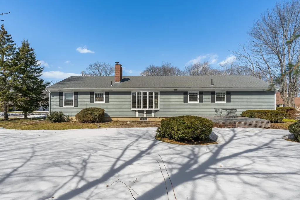 89 Hennessey Avenue Brunswick ME 04011