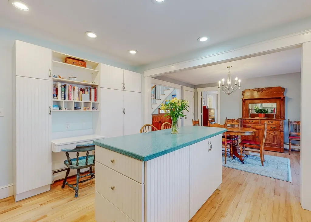 7 Evergreen Drive Arundel ME 04046