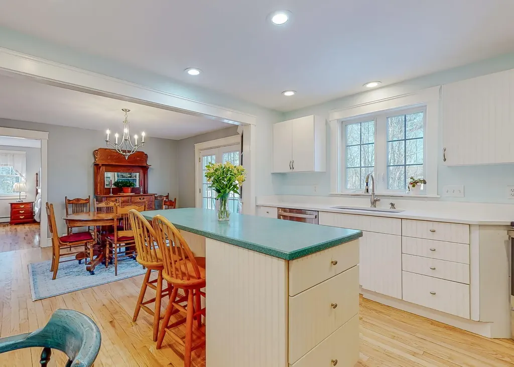 7 Evergreen Drive Arundel ME 04046