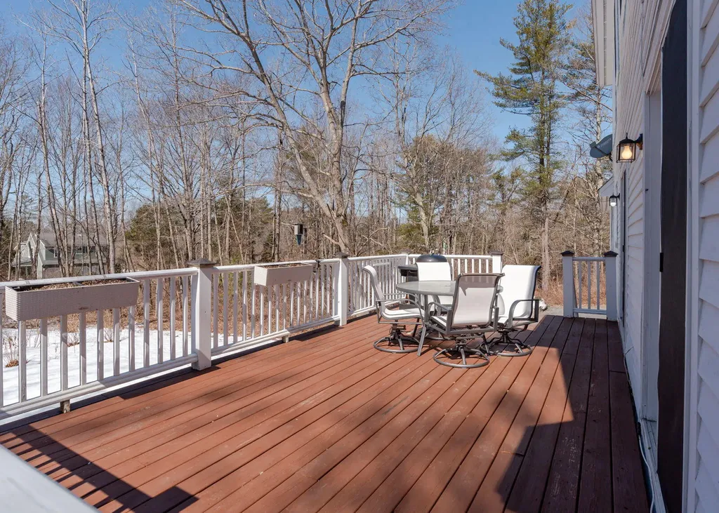 7 Evergreen Drive Arundel ME 04046
