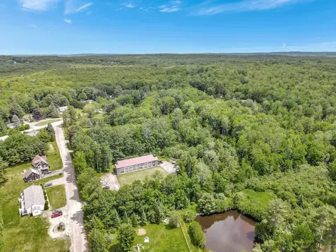 24 Manning Drive West Gardiner ME 04345