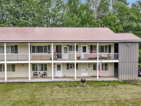 24 Manning Drive West Gardiner ME 04345