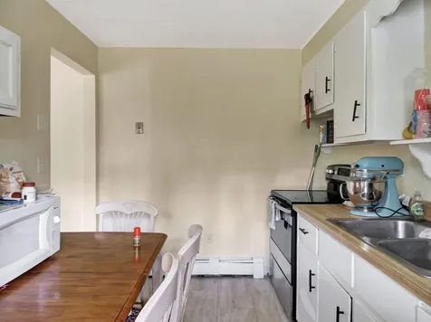 24 Manning Drive West Gardiner ME 04345