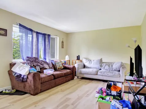 24 Manning Drive West Gardiner ME 04345