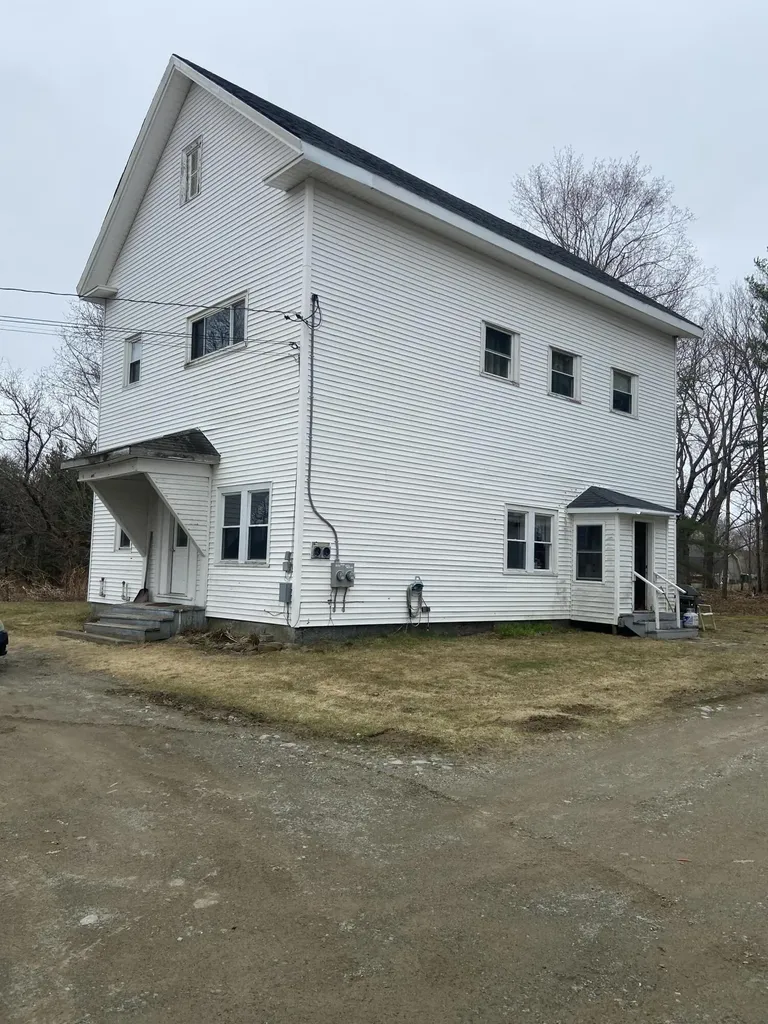 1395 Main Road Eddington ME 04428
