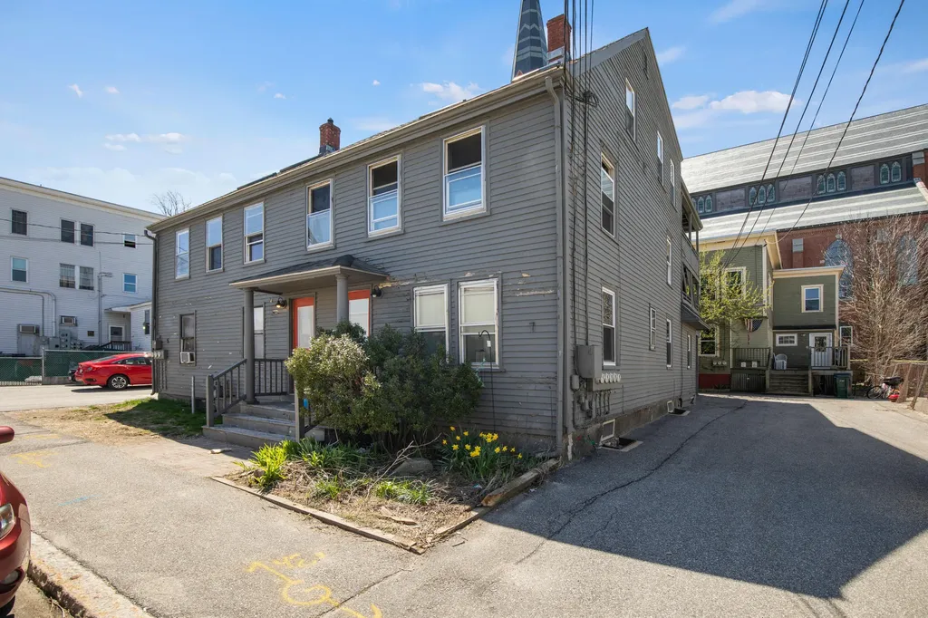 5-7-9 Cutts Street Biddeford ME 04005