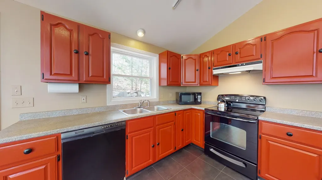 80 Grant Road Litchfield ME 04350