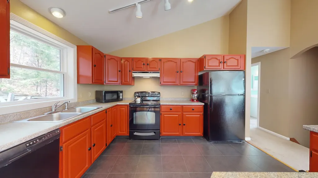 80 Grant Road Litchfield ME 04350