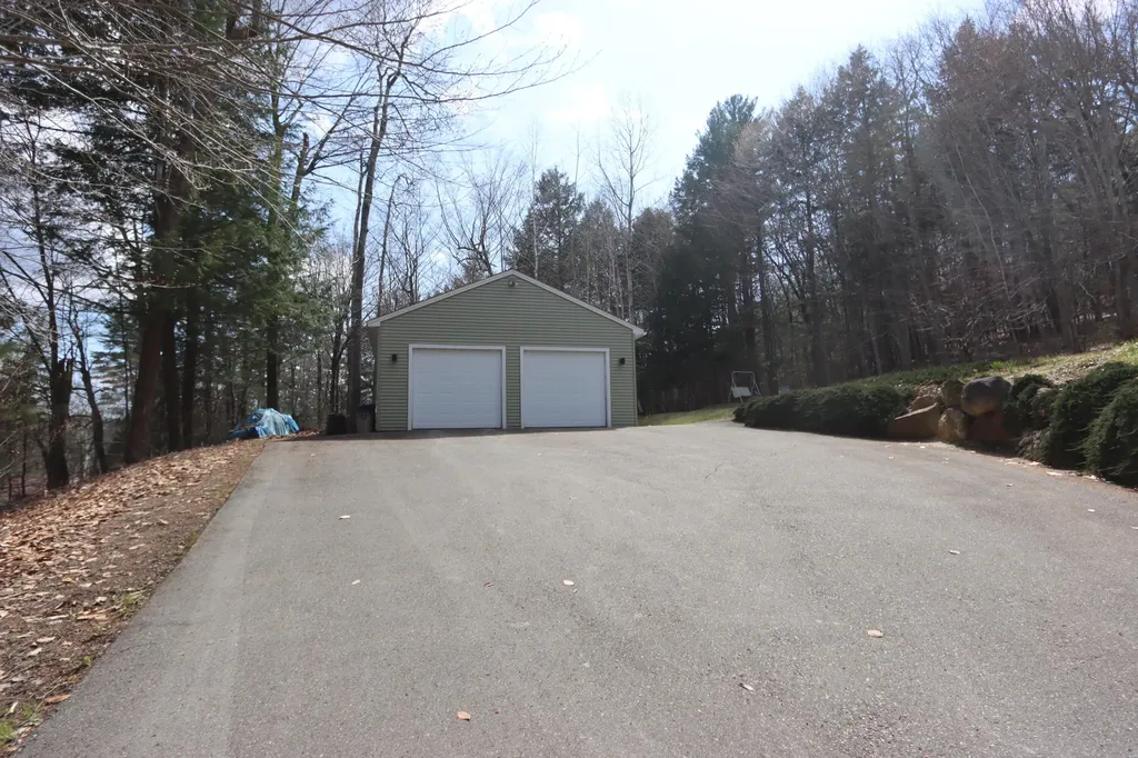 80 Grant Road Litchfield ME 04350