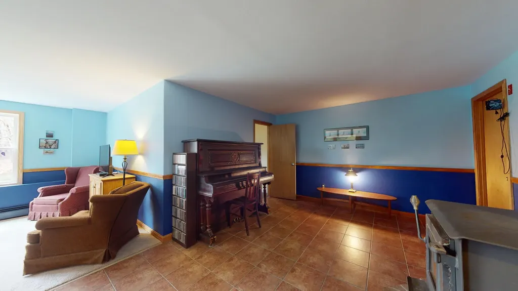 80 Grant Road Litchfield ME 04350