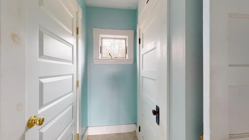 636 Spring Avenue Rumford ME 04276
